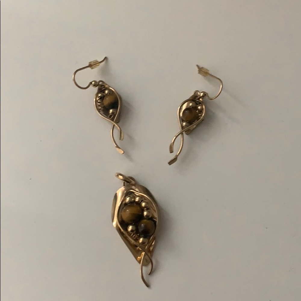 Designer Ladda Bihler pendant & earrings tiger eye